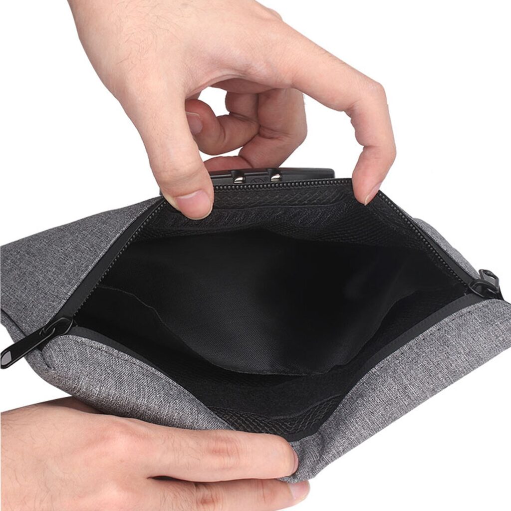Travel Smell-Proof Storage Bag With Lock 5